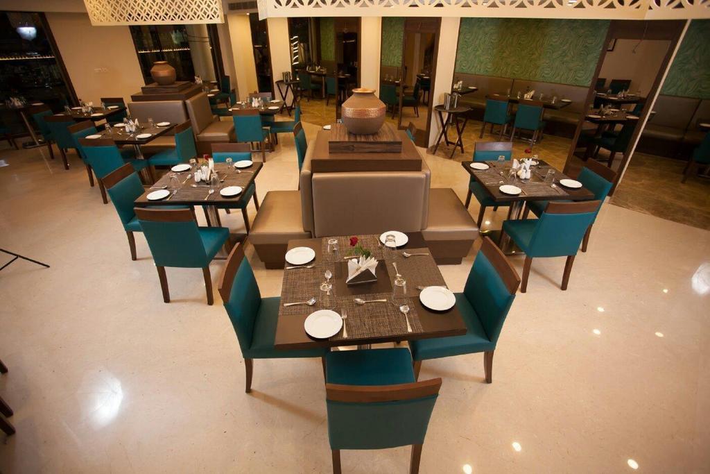 Hotel Ganpat Grand Palani Zewnętrze zdjęcie